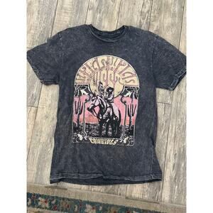 Lotus Fashion Black Crew Neck Wild West Cowgirls T-Shirt Size Medium